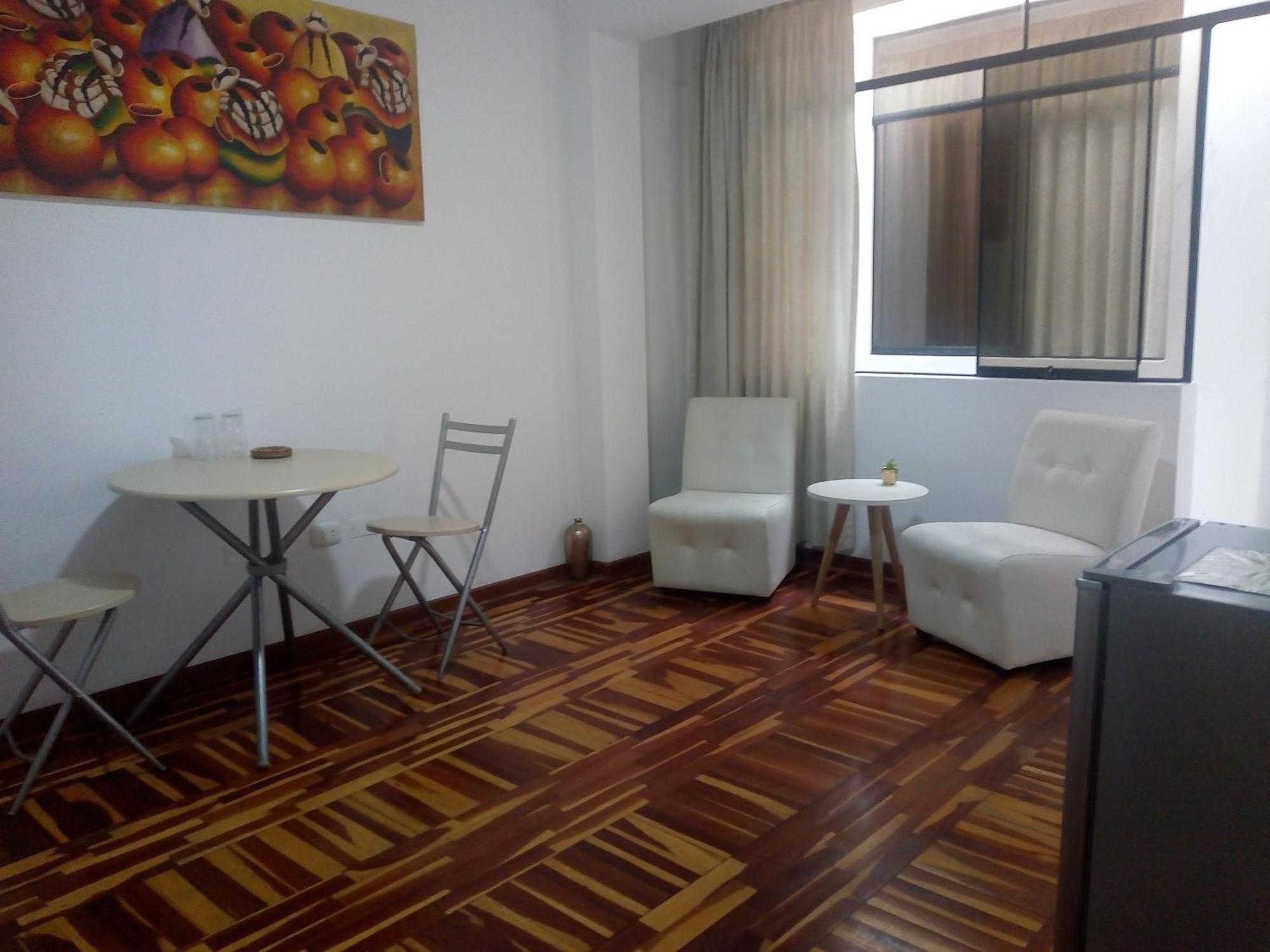 Peruvian Family Hostal Miraflores Lima Phòng bức ảnh