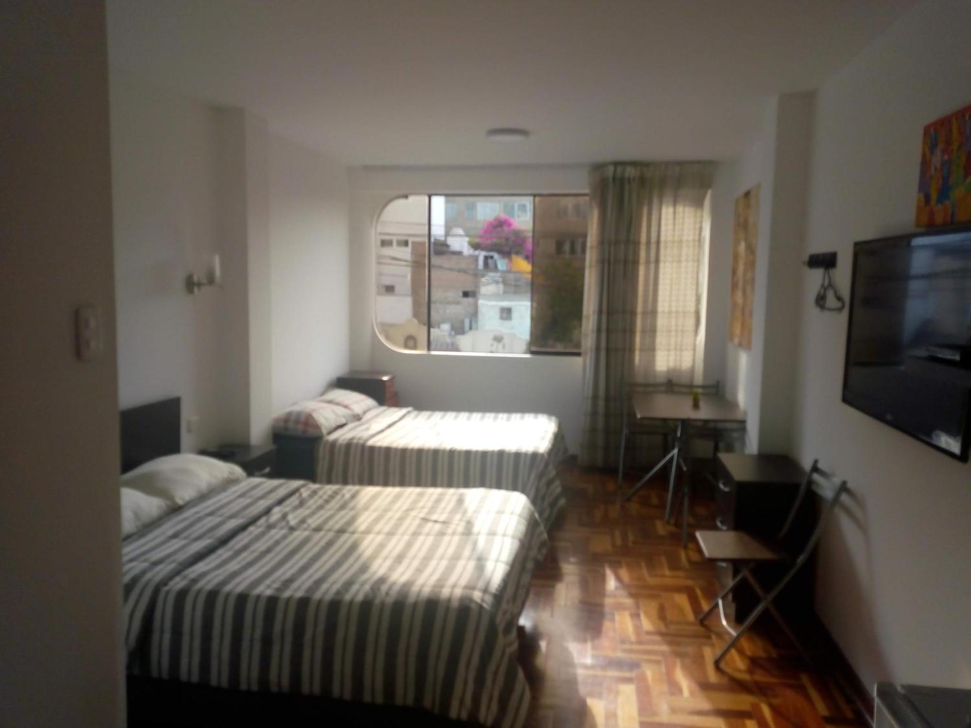 Peruvian Family Hostal Miraflores Lima Phòng bức ảnh